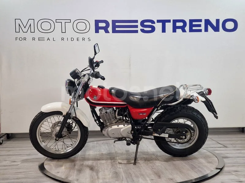 Suzuki VanVan 125 – Vista 7