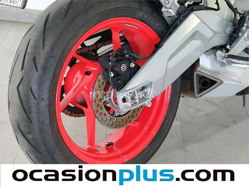Aprilia Tuono 660 – Vista 15
