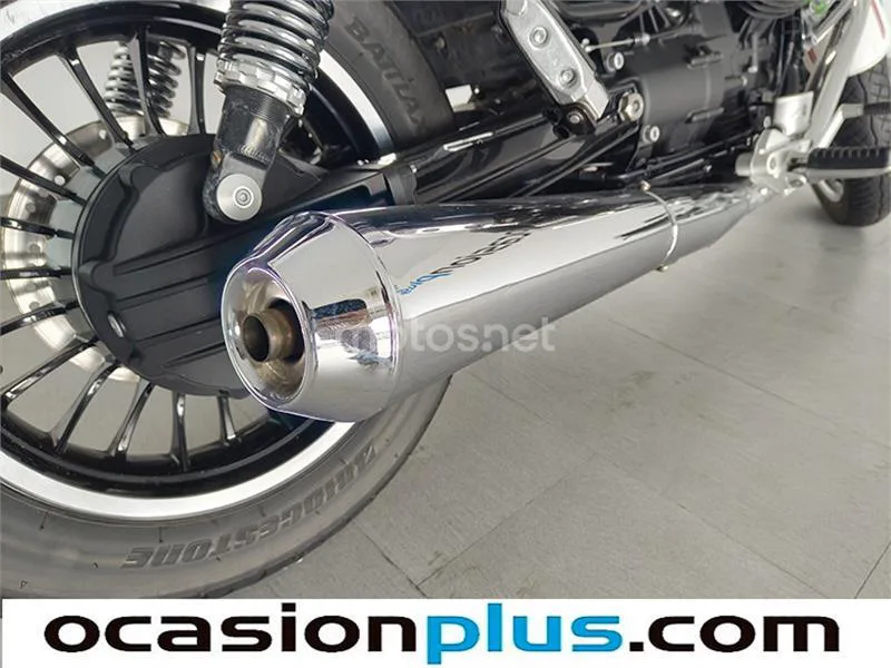 Moto Guzzi V9 – Vista 20