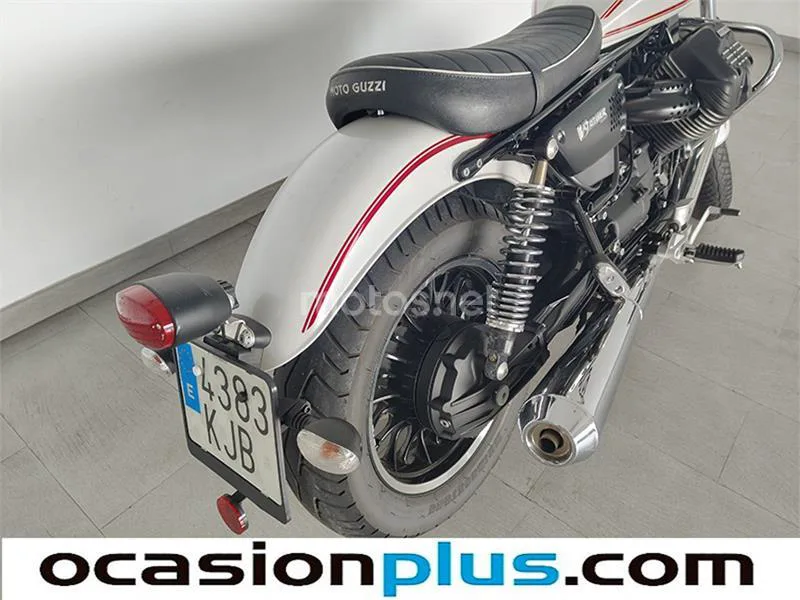 Moto Guzzi V9 – Vista 21
