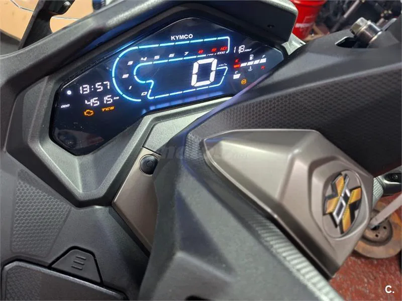 Kymco DTX 125 – Vista 5