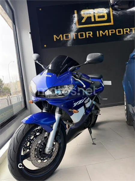 Yamaha R6 4390 € 2006 Salamanca - 1