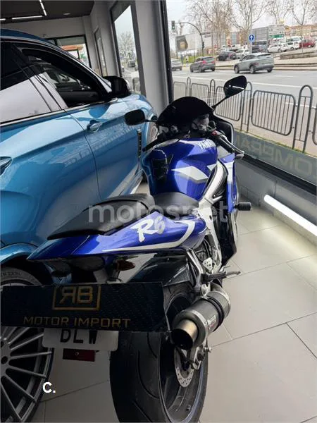 Yamaha R6 – Vista 4