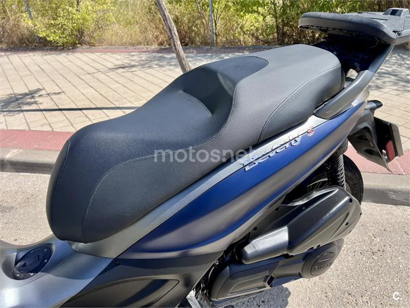 Piaggio Beverly 300 – Vista 3