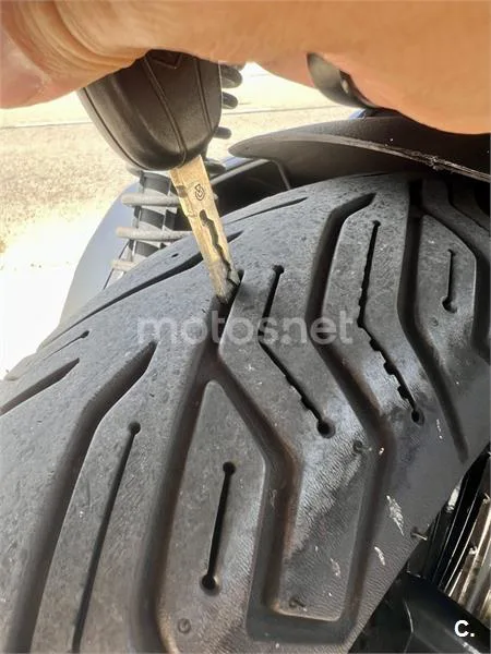 Piaggio Beverly 300 – Vista 5