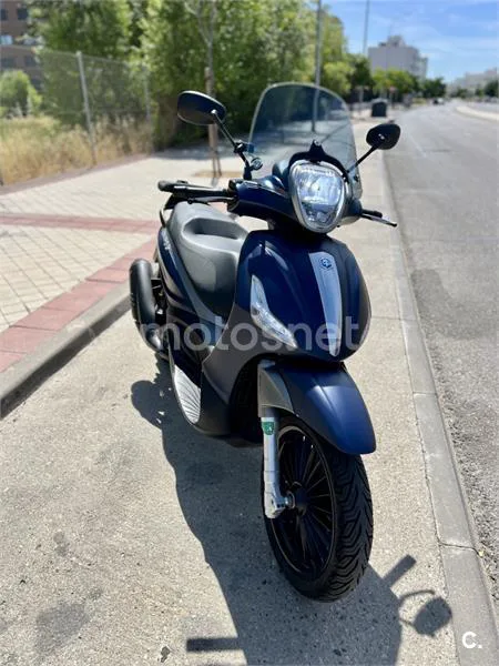 Piaggio Beverly 300 – Vista 7