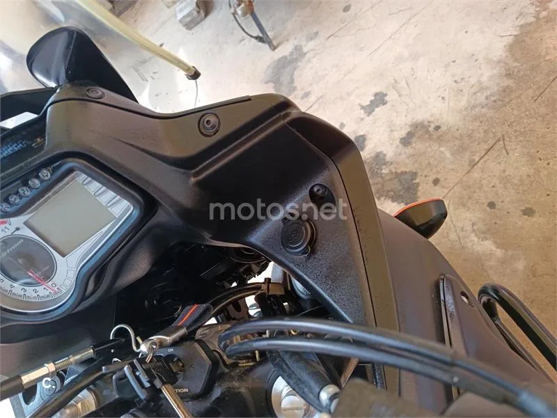 Suzuki V-Strom 650 – Vista 4