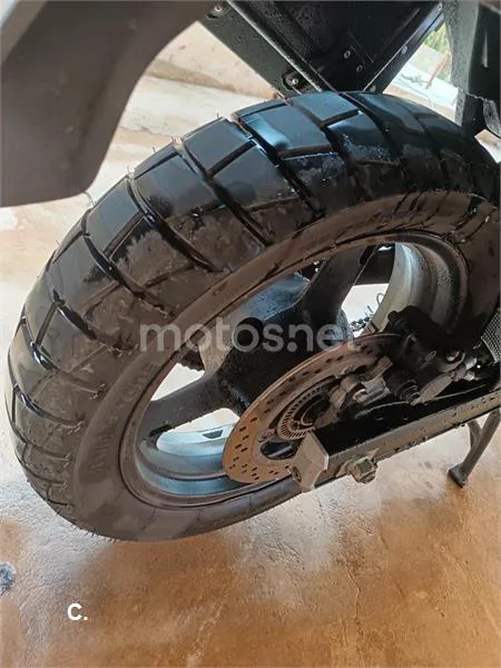 Suzuki V-Strom 650 – Vista 5