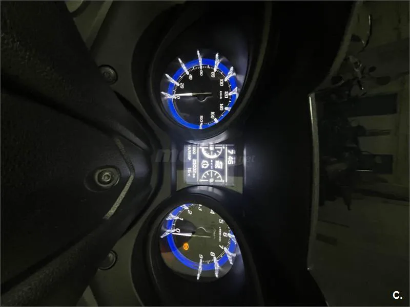 Yamaha TMAX 560 – Vista 3