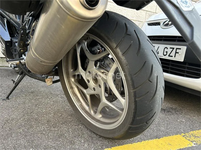 BMW F 800 ST – Vista 7