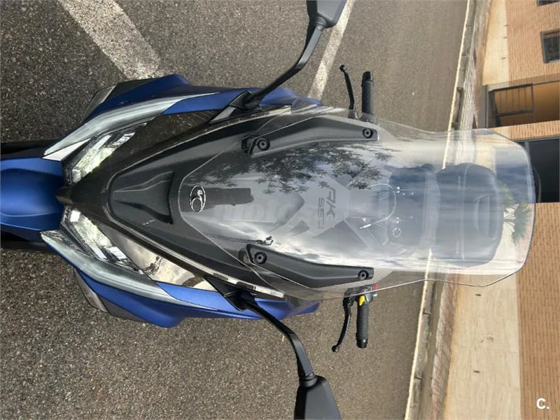 Kymco AK 550 – Vista 5