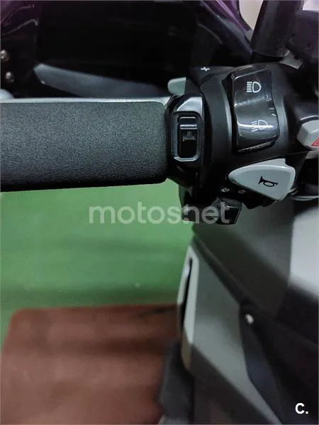 Honda X-ADV – Vista 2