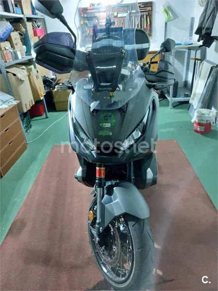 Honda X-ADV – Vista 6
