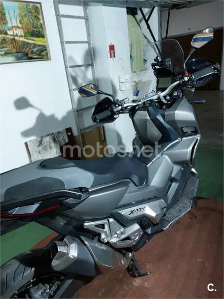 Honda X-ADV – Vista 10