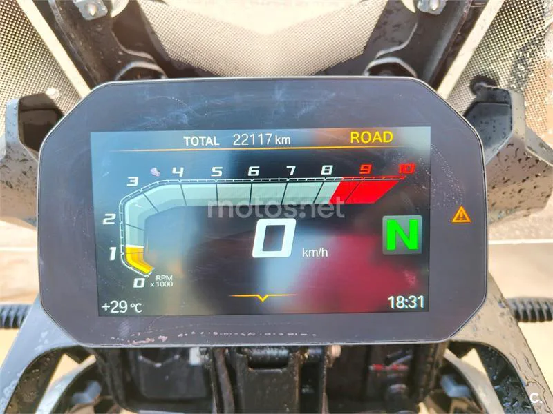 BMW F 750 – Vista 5