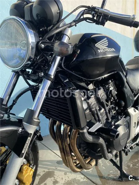 Honda CBF 600N – Vista 3