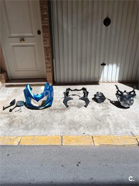 Suzuki Bandit 650 – Vista 11