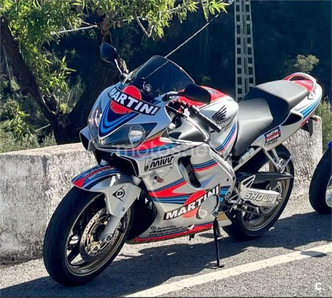 Honda CBR 600 F 2700 € 2005 Alicante - 1
