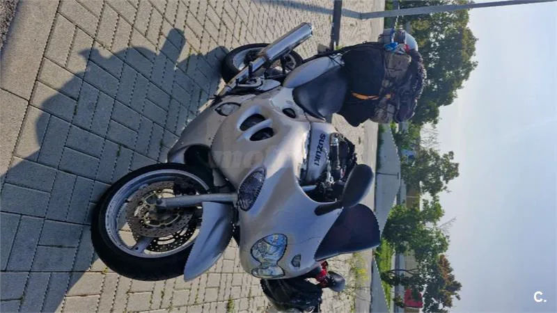 Suzuki GSX 750 F 1950 € 2002 Córdoba - 2