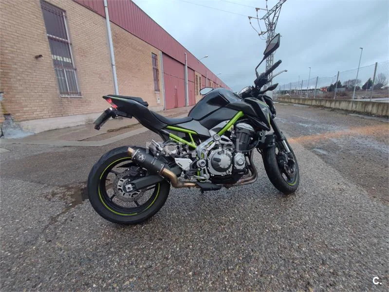 Kawasaki Z 900 – Vista 11