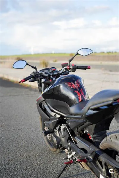 Yamaha XJ6 Diversion F – Vista 5