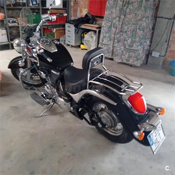 Suzuki Intruder C800C – Vista 6