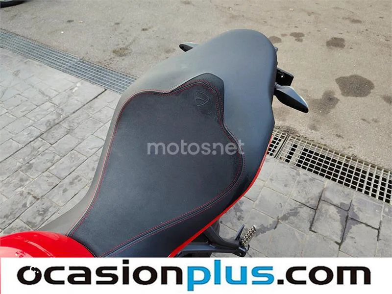 Ducati SuperSport – Vista 15