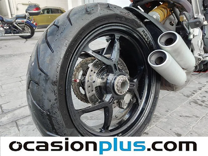 Ducati SuperSport – Vista 23