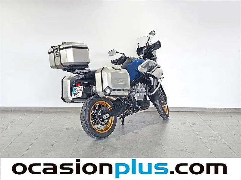 CFMOTO 800MT – Vista 3