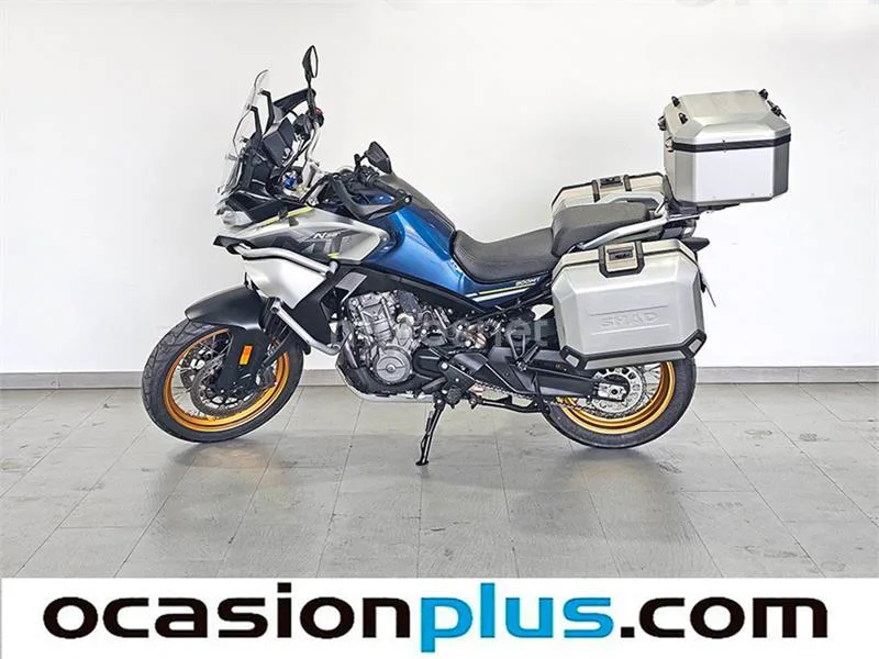 CFMOTO 800MT – Vista 8