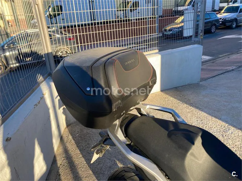 Honda Forza 750 – Vista 4