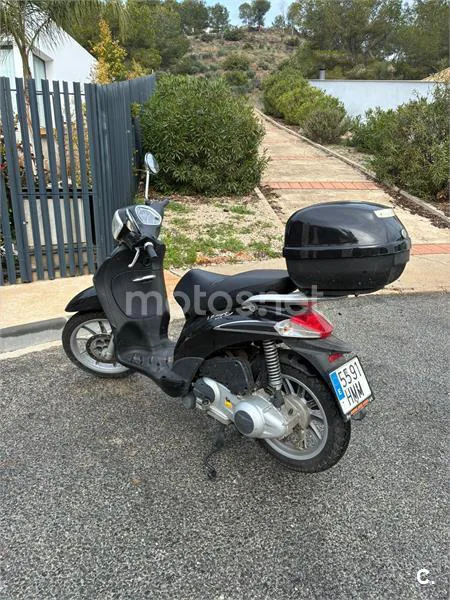 Piaggio LIBERTY S 125 1600 € 2011 Murcia - 2