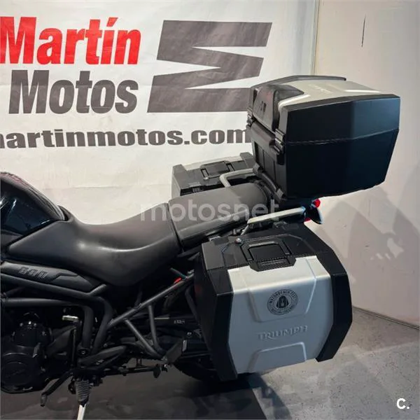 Triumph Tiger 800 – Vista 11