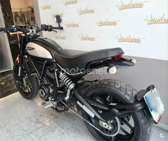 Ducati Scrambler – Vista 8