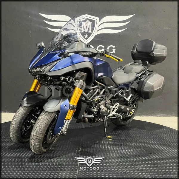 Yamaha Niken – Vista 6
