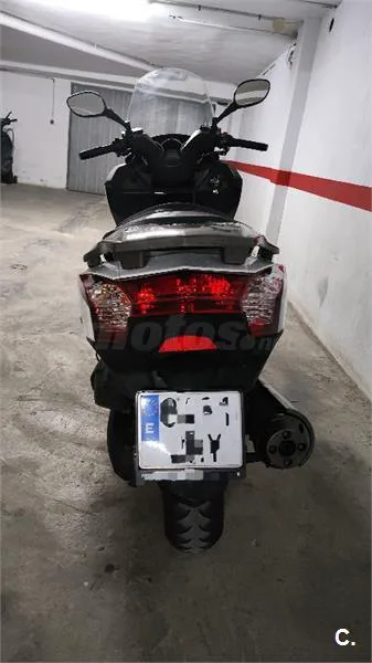 Kymco Super Dink 125i – Vista 2