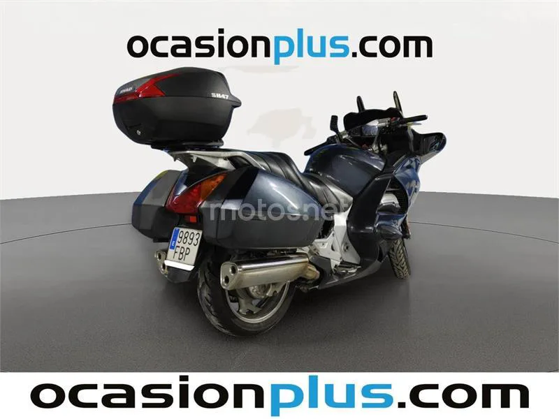 Honda Pan-European ST 1300 – Vista 3
