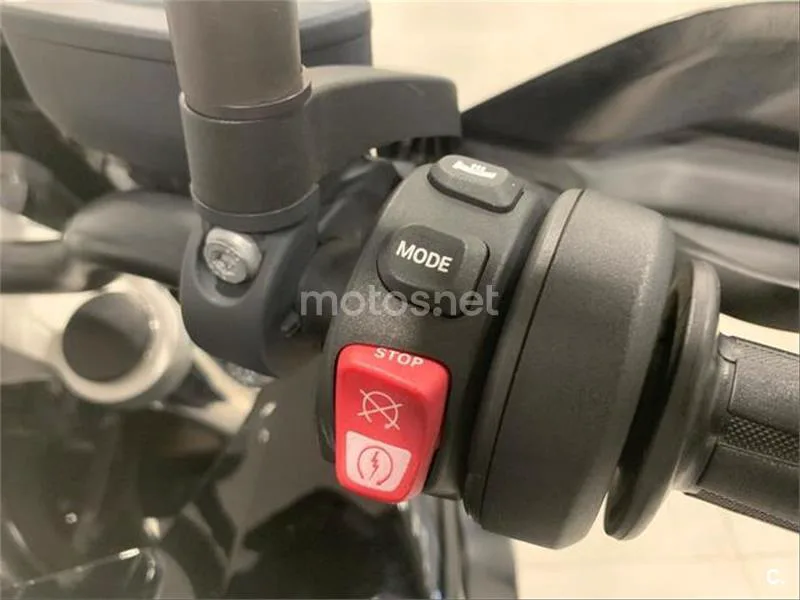 BMW F 750 GS – Vista 8