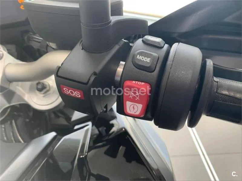 BMW F 900 GS – Vista 7