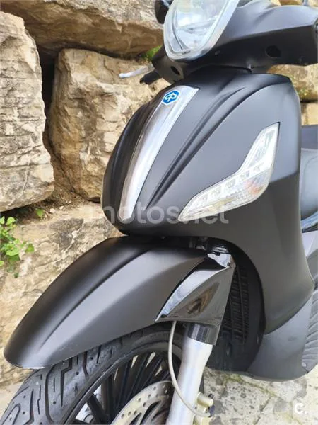 Piaggio Beverly 300 – Vista 6