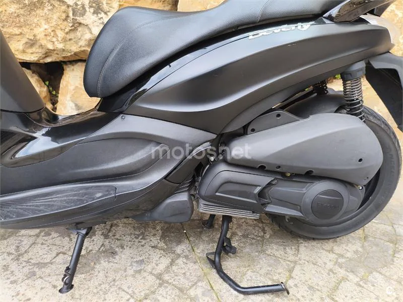 Piaggio Beverly 300 – Vista 10