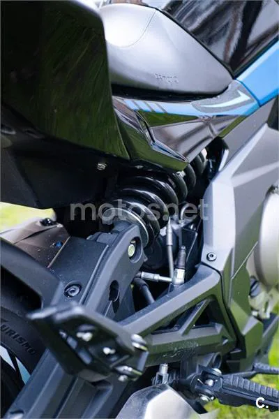 CFMOTO 650 NK – Vista 12