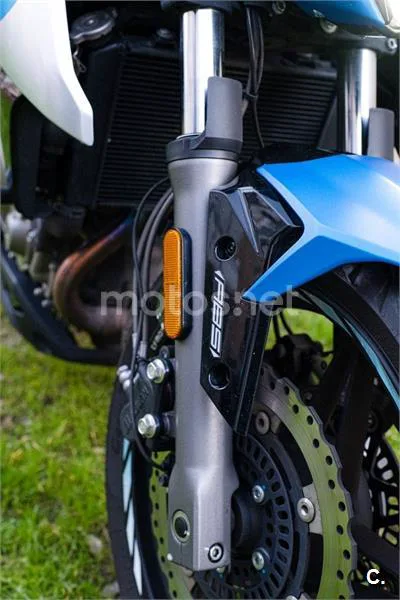 CFMOTO 650 NK – Vista 16