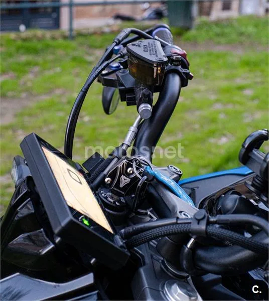 CFMOTO 650 NK – Vista 4