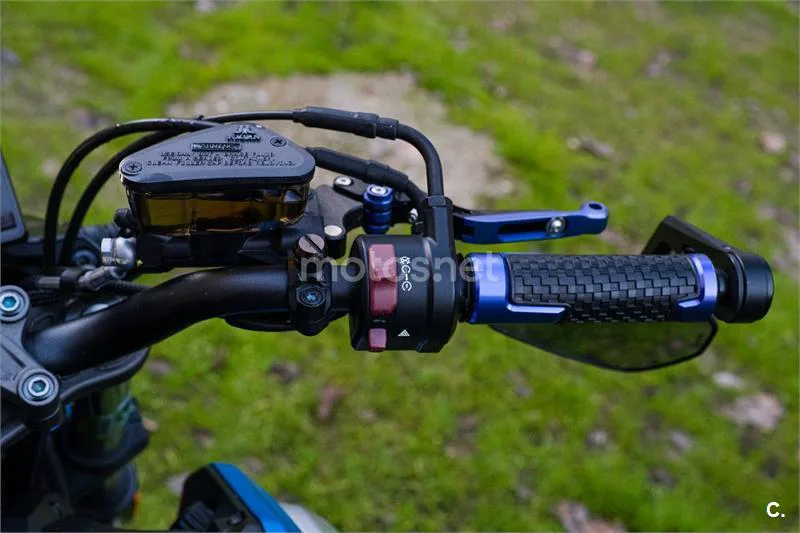 CFMOTO 650 NK – Vista 6