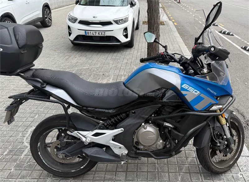 CFMOTO 650 MT 3500 € 2022 Barcelona - 2