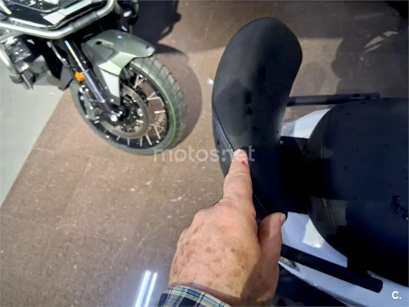 Derbi BOULEVARD 125 4T – Vista 18