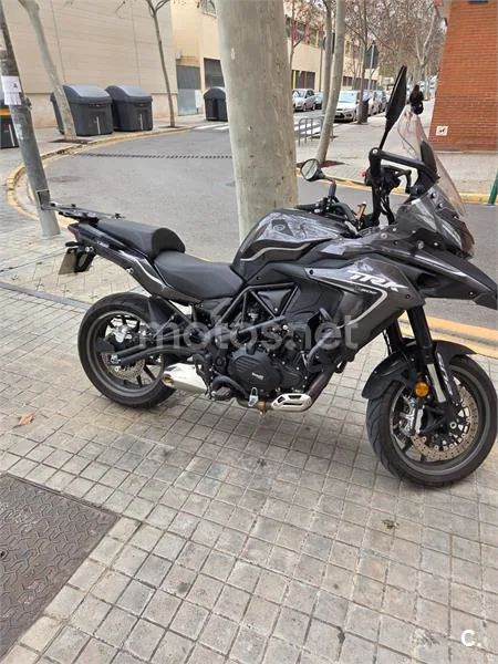Benelli TRK 502 – Vista 4