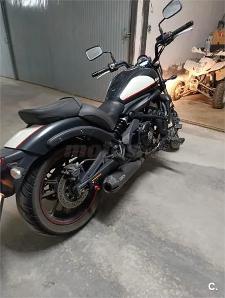 Kawasaki Vulcan S – Vista 4
