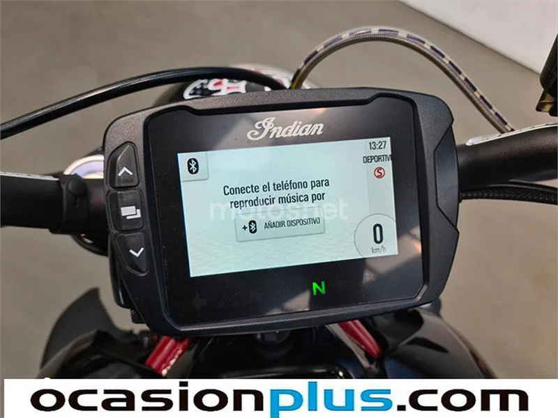 Indian FTR 1200 – Vista 13